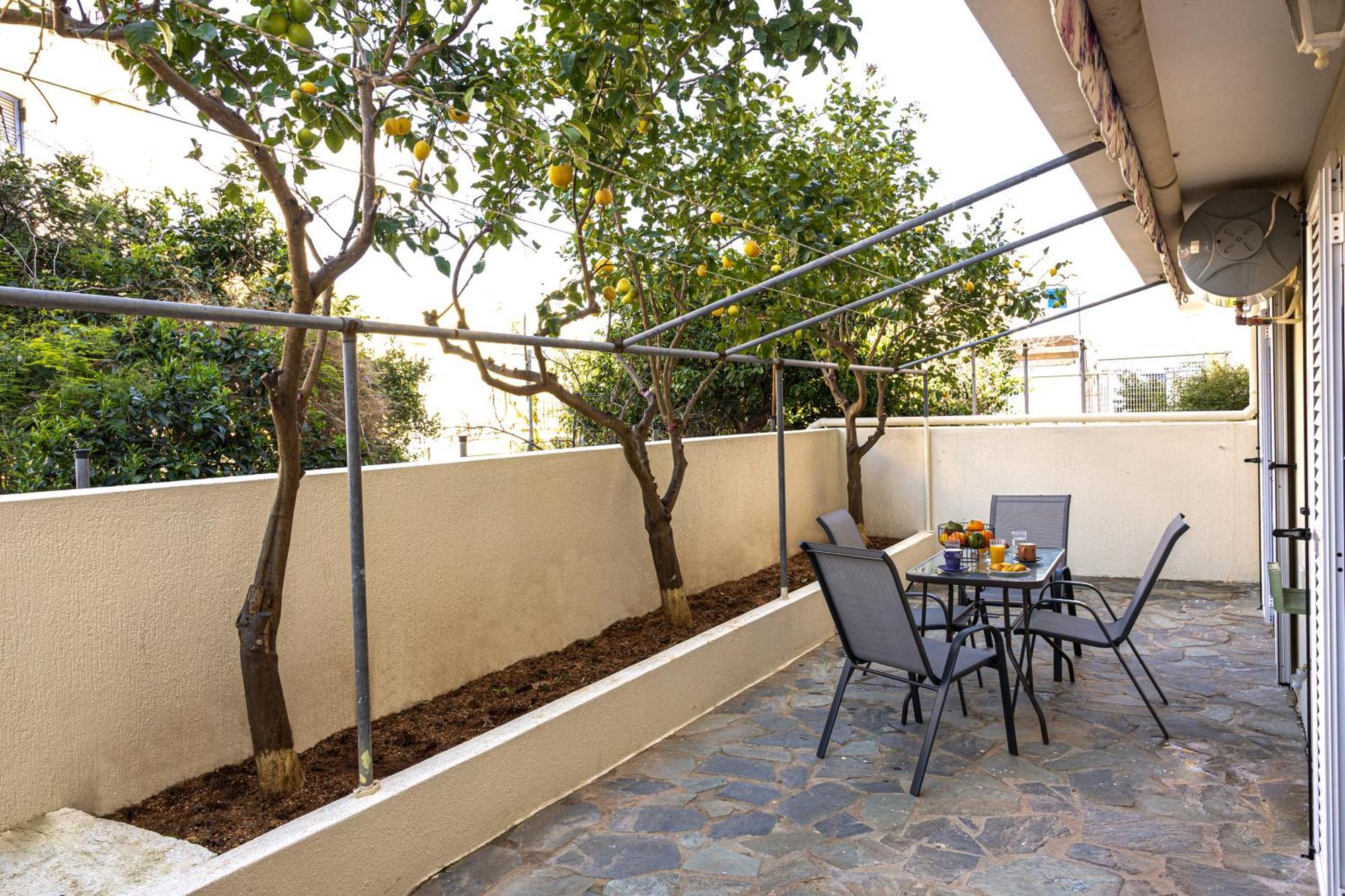 Pavlos Apartments 阿尔戈斯托利翁 外观 照片